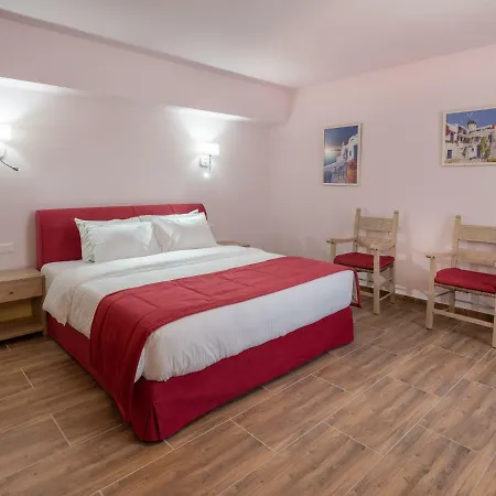 Guest house Johnart Hersonissos (Crete)